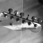 Delta 3200 vs T-MAX P3200 Guitar Photo